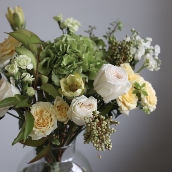 Green bouquet in a vase - Размер M