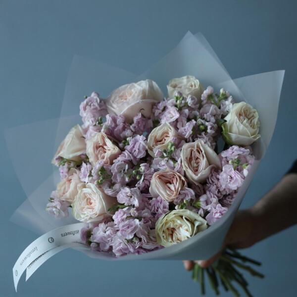 Ohara roses with Stock - Размер S