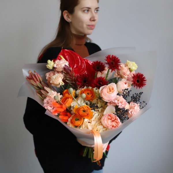 Orange signature bouquet - Размер M