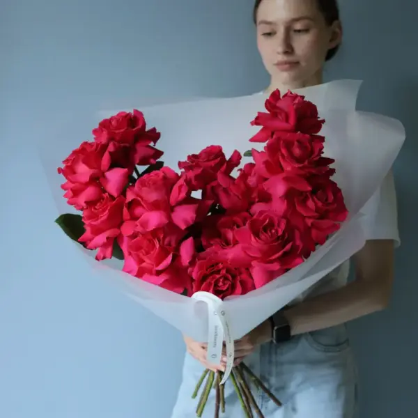 Bouquet of roses "Raspberry sherbet" - 15 роз