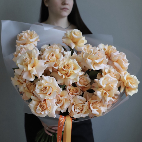 Bouquet of Roses "Peachy fresh" -  35 роз 