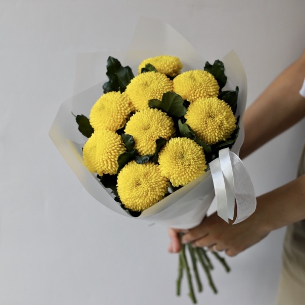 Yellow Chrysanthemum - 9 хризантем