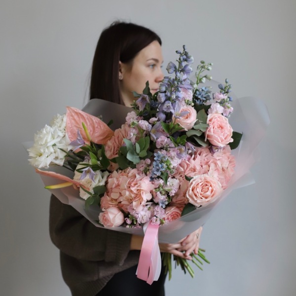 Surprise on a florist taste, light - Размер L