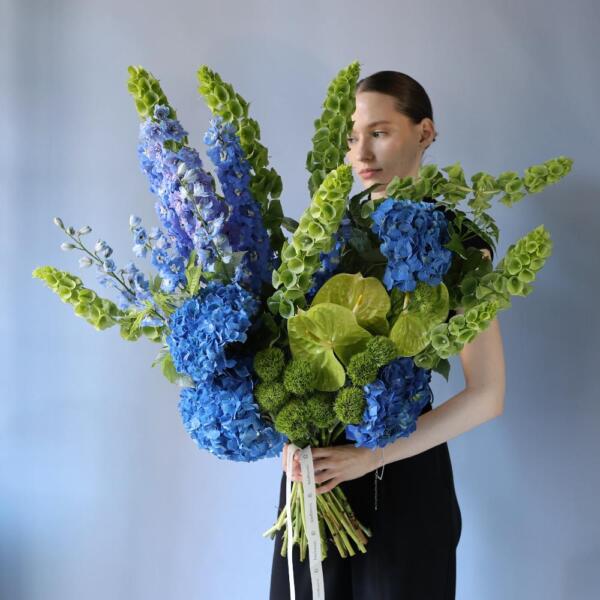 Designer bouquet "Blue Sea" - Размер M