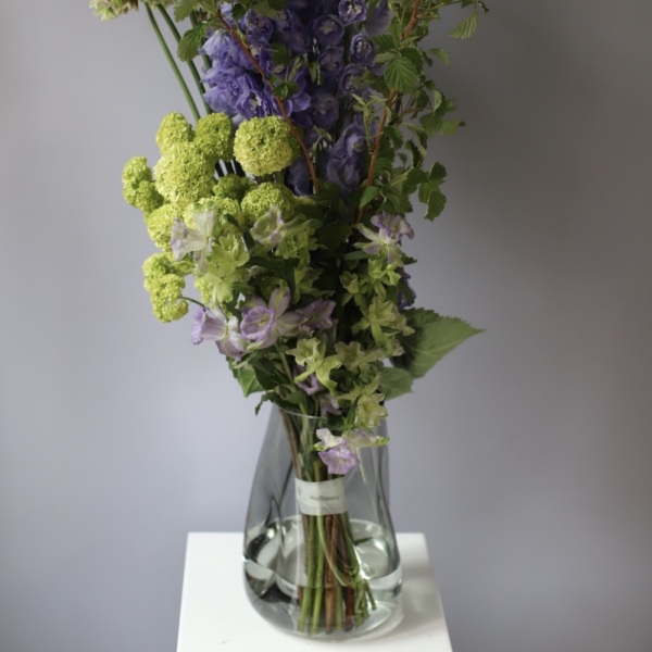Summer bouquet in a vase -  Размер L (ваза может отличаться) 