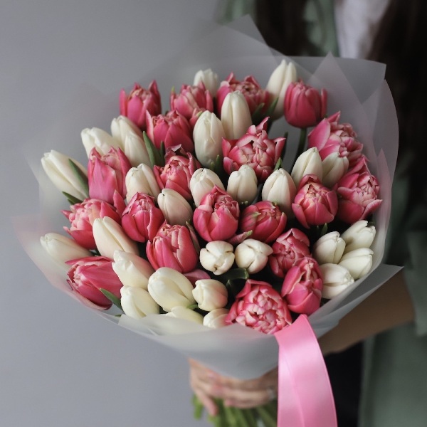 Mixed color Tulips - 49 тюльпанов