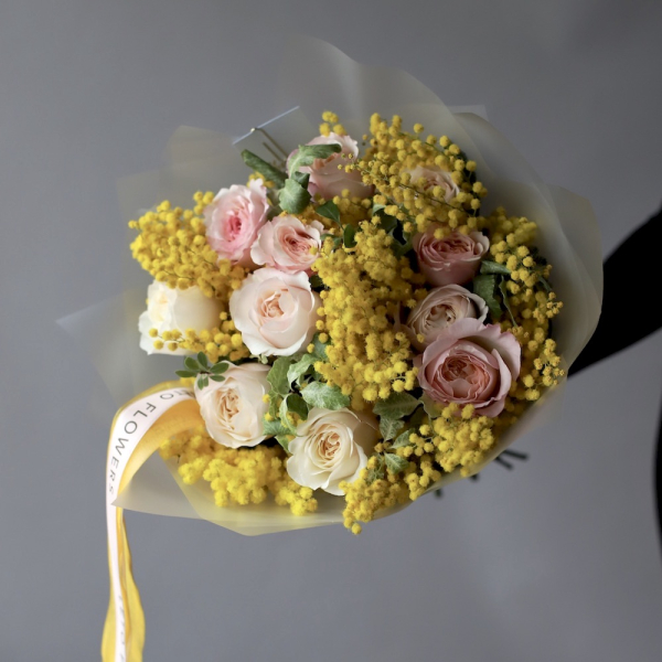 Mimosa with Garden Roses - Размер S