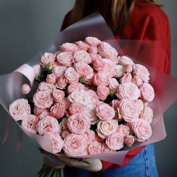 Madame Bombastic spray rose - 19 кустовых роз