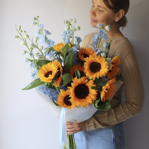 Sunflowers with Delphinium - Размер S