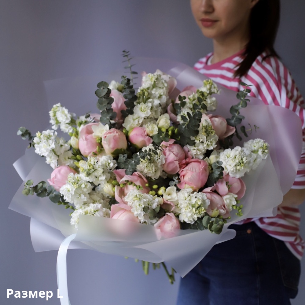 Peony with Stock and Freesia Peony with Stock and Freesia -  Размер L