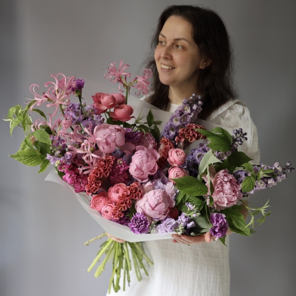 Berry signature bouquet -  Размер M 