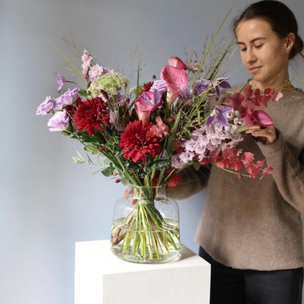 Flower subscription "In a vase" (4 deliveries) - Размер L