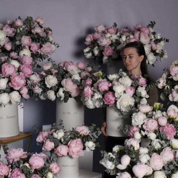 Flower set of peonies "High summer" -  Размер L 