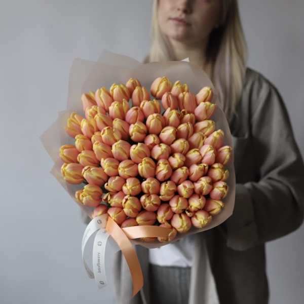 Peachy Tulips - 49 тюльпанов