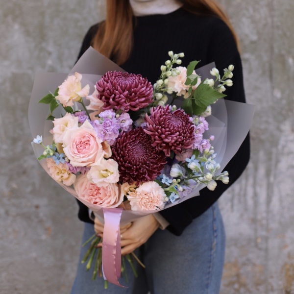 Flower subscription "Bunch" (4 deliveries) -  Размер M 