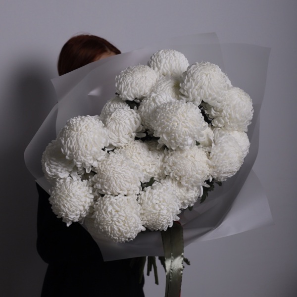 Large white Chrysanthemum - 29 хризантем