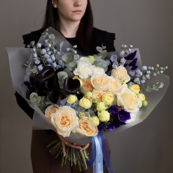 Signature bouquet "Starry night" - Размер L