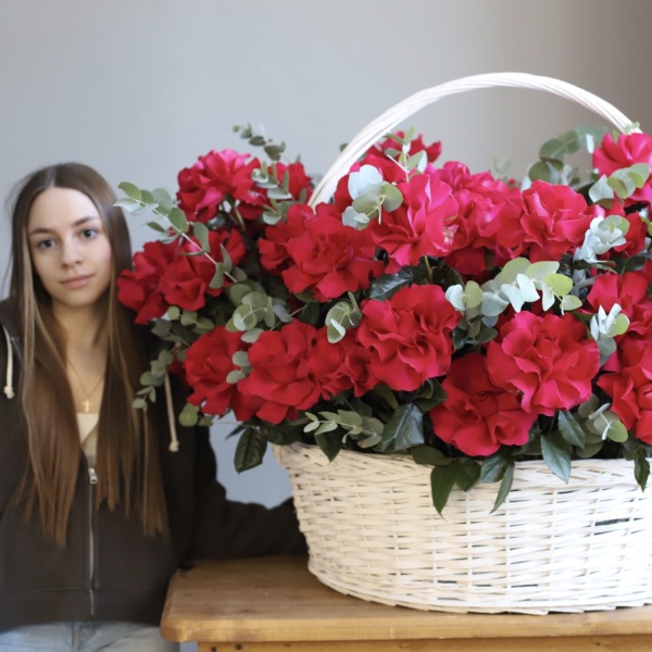 Basket of roses "Raspberry sherbet" - Размер 2XL