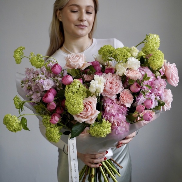 Pink signature bouquet - Размер L