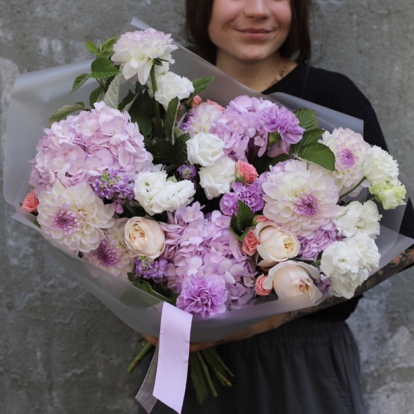 Lavender signature bouquet -  Размер M 