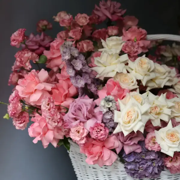 Lavender Signature basket