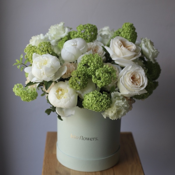 "Apple Fresh" Compliment in a hat box - Размер M 