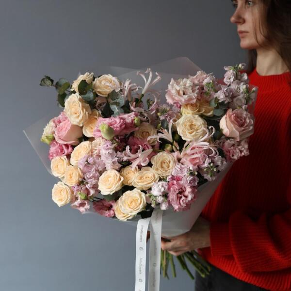 Surprise on a florist taste, light - Размер L