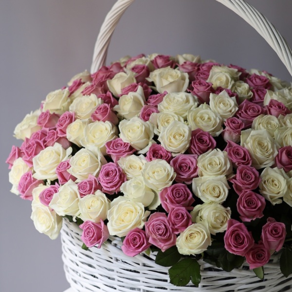 Rose in a basket - Размер S 