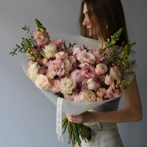 Surprise on a florist taste, light - Размер L