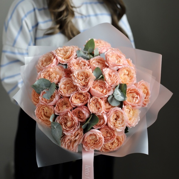 Juliet spray rose - 9 кустовых роз