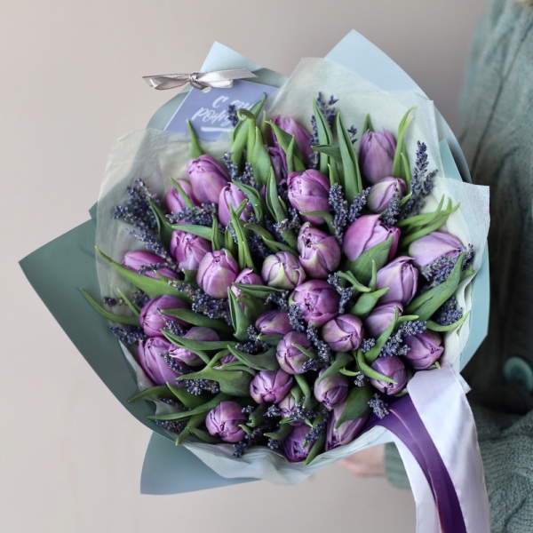 Tulips with Lavender Tulips with Lavender - Размер M