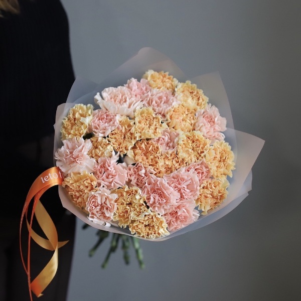 Mixed color Carnations - 29 гвоздик