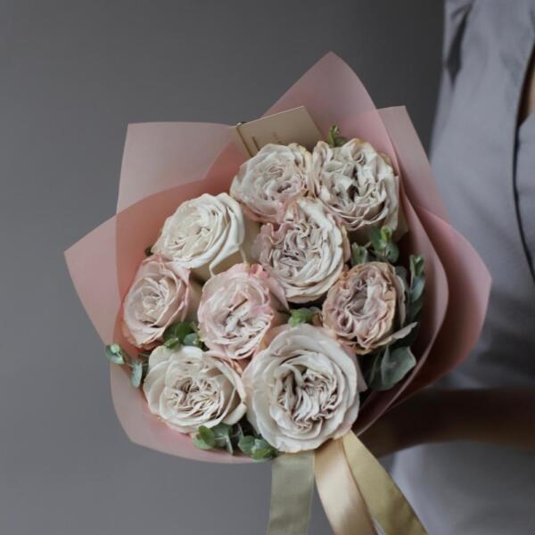 Westminster Abbey garden roses - 9 роз с зеленью