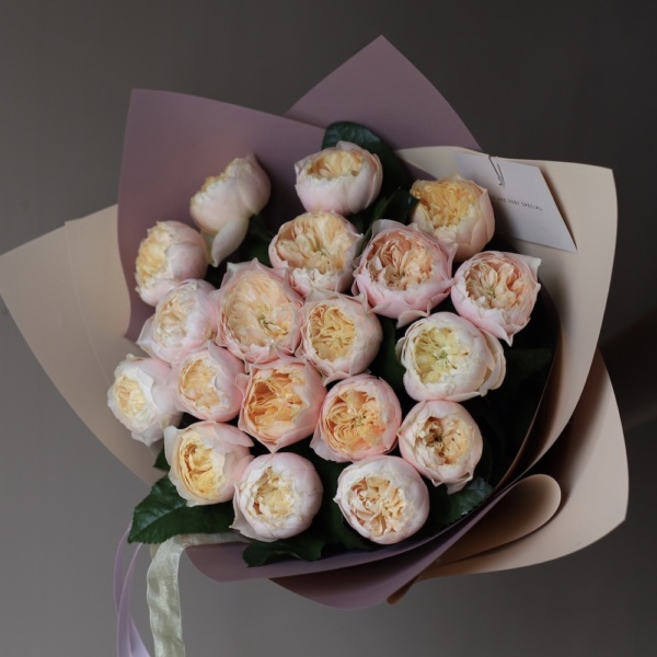 Vuvuzela Garden Rose - 19 роз 