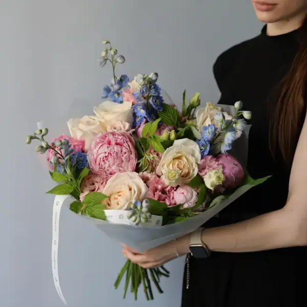 Surprise on a florist taste, light - Размер M
