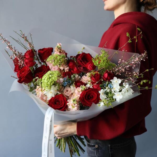 Surprise on a florist taste, bright - Размер M