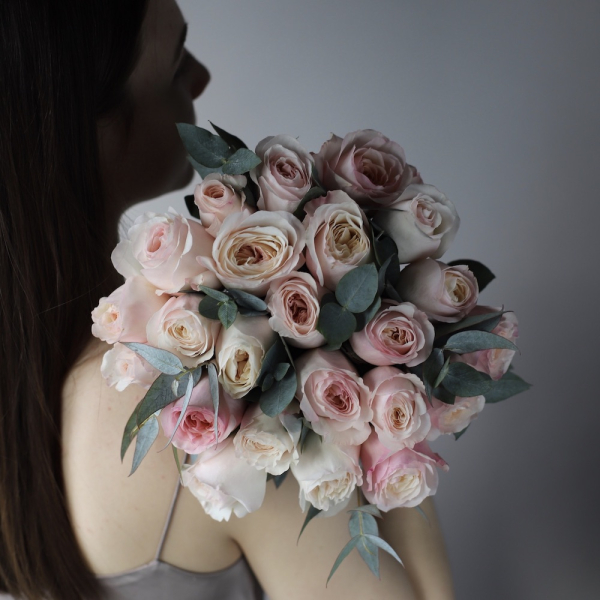 Bridal bouquet of David Austin roses Keira - Размер M