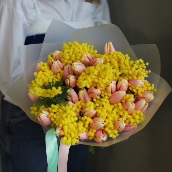 Mimosa with Tulips - Размер M