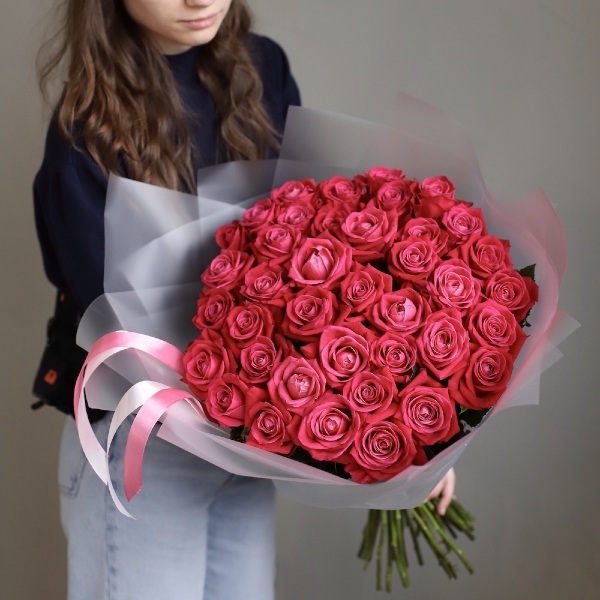 Raspberry roses - 39 роз