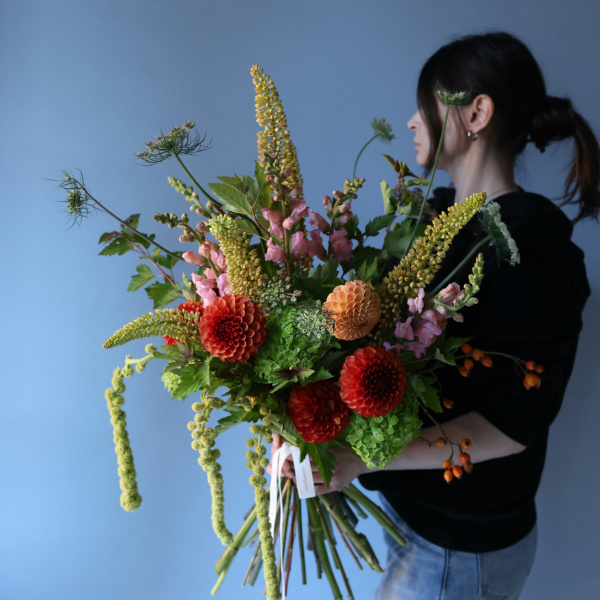 Signature bouquet Mister August - Размер L