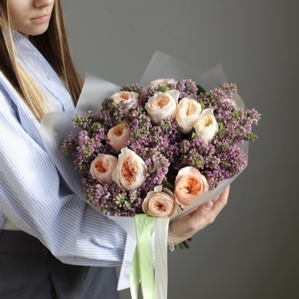 Garden Roses with violet Lilac - Размер M