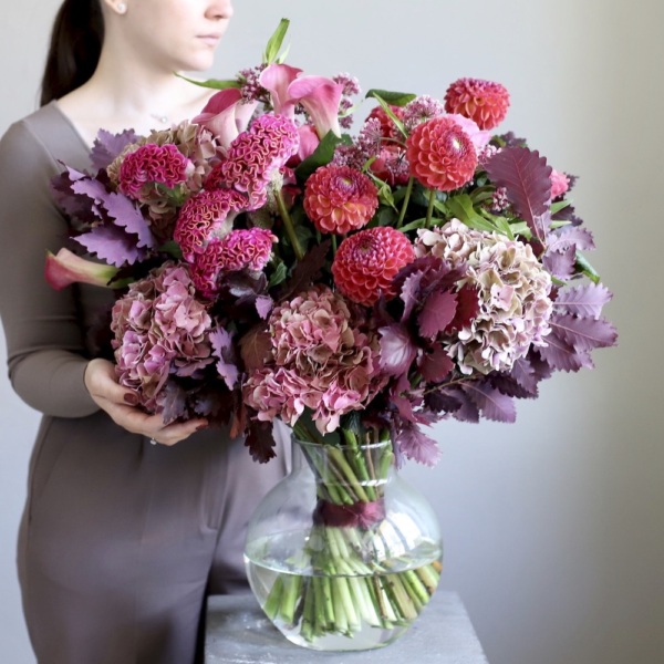 Raspberry bouquet in a vase - Размер XL 