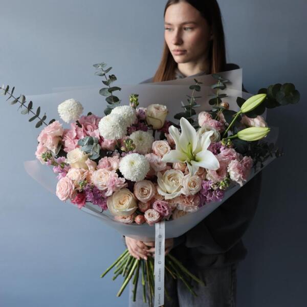 Surprise on a florist taste, light - Размер L