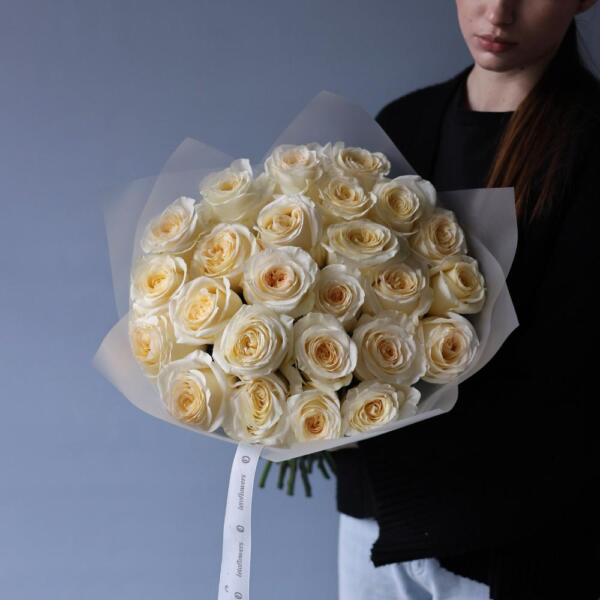 Bouquet of Ecuadorian roses "Candelaite" - 25 роз