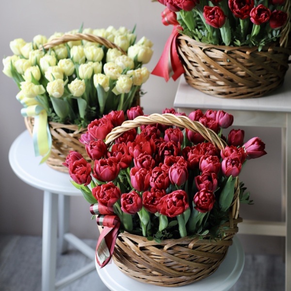 Tulips in a basket - Размер M