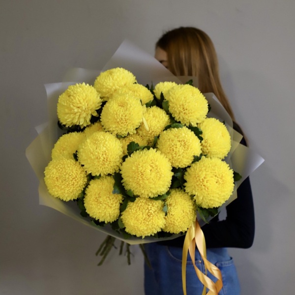 Large yellow Chrysanthemum - 29 хризантем