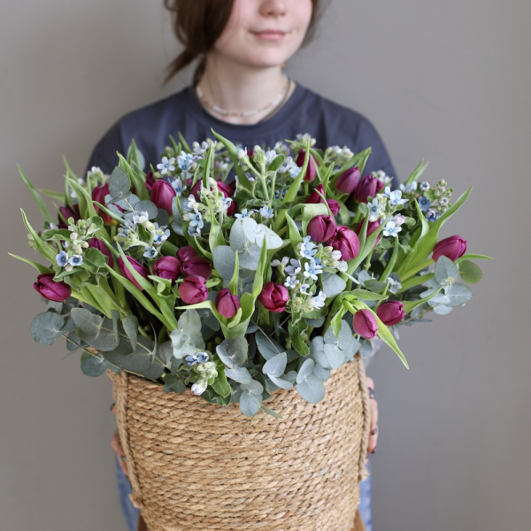 Basket with Tulips and Oxypetalum - Размер L