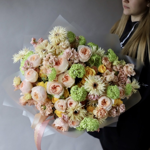 Signature bouquet Spring vacation Signature bouquet Spring vacation - Размер 3XL