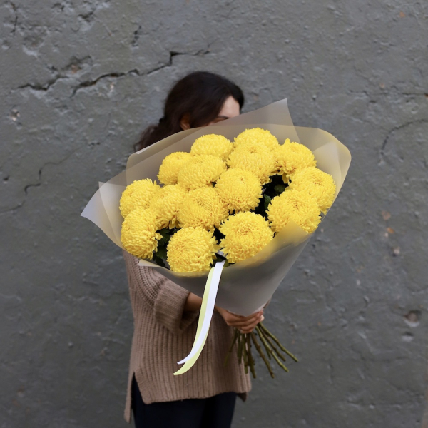 Large yellow Chrysanthemum -  15 хризантем 