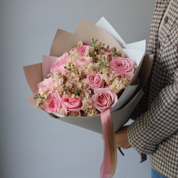 Ohara roses with Stock - Размер S